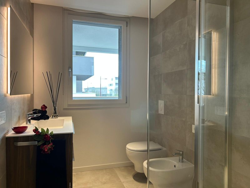 5b78661a-d4d6-428f-ad21-42c6f58ff0a5