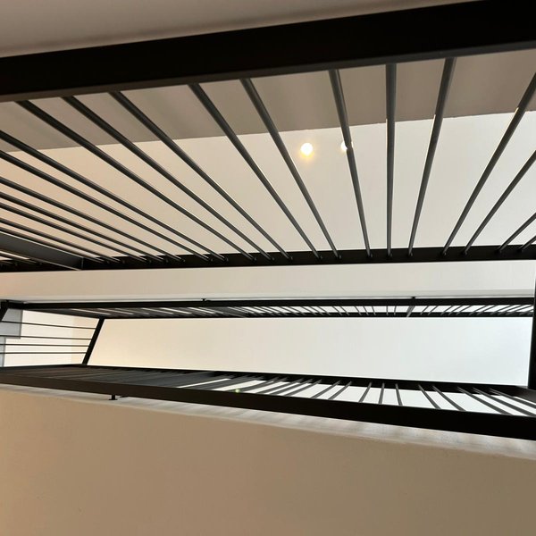 9e60d221-9b75-4845-a398-9c7db2c18dd3