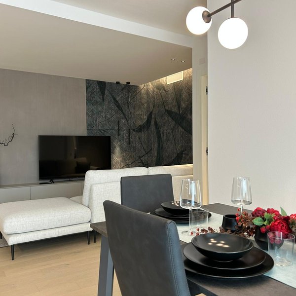 f6c7ab17-46ca-46e2-8b88-34070f36867f